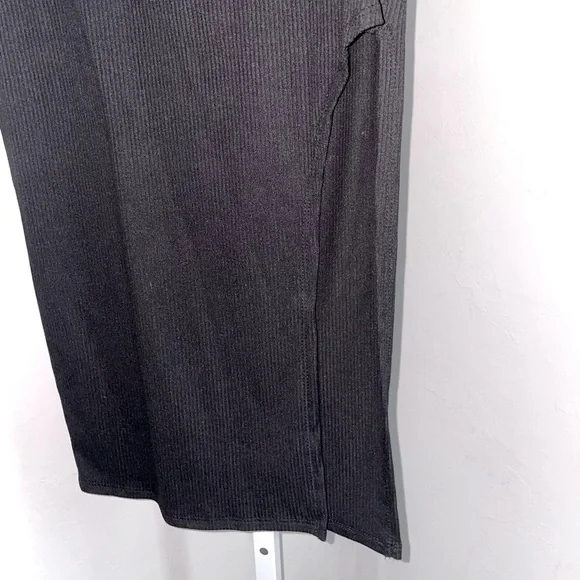 Ninexis Black Ribbed Knit Midi Skirt M High Slit Bodycon Stretch Edgy - Picture 3 of 7